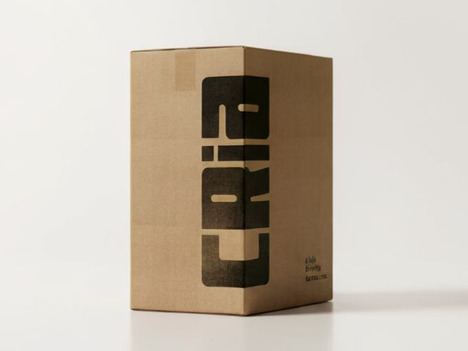 caixa cria de papelão kraft